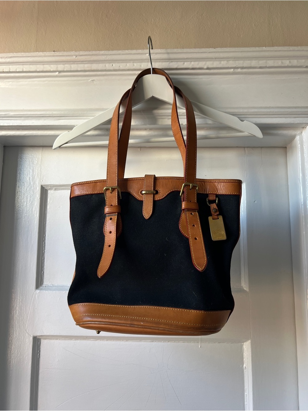Vintage Dooney and Bourke Shoulder Bag